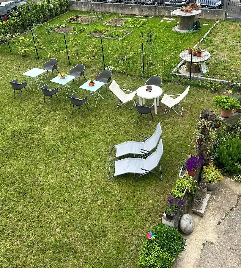 Acchiappasogni Holiday House Malgrate 0*,  Italia